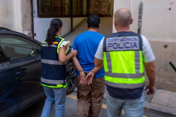 Y si tu vecino fuera un asesino: detenido en Cartagena un fugitivo buscado por un homicidio cometido hace 43 años en EE UU