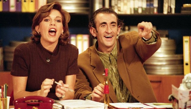 'El virus catódico': Un retrato en crudo de cuarenta años de televisión en España