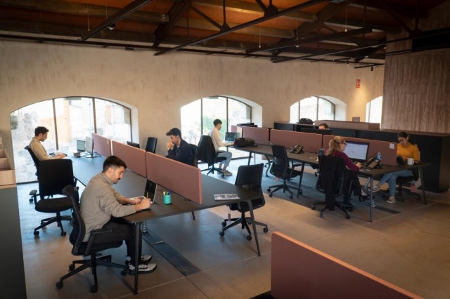 Así está la zona de empresas del Parque Tecnológico Rodes en Alcoy: 14 instaladas que ocupan el 33% de la primera fase
