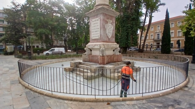 Murcia chequea las 100 fuentes y los ocho lagos del municipio para prevenir la legionela