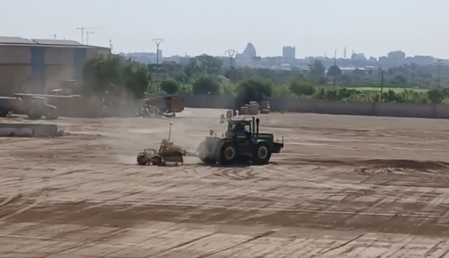 Un mes entre polvo, ruido y vibraciones: 300 vecinos afectados por las obras de un solar privado en Aldaia