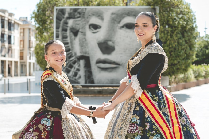 Laura Rodrigo y Aroa Durá, reinas electas de Festes d’Elx 2026