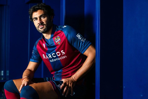 Así es la primera equipación de Levante UD