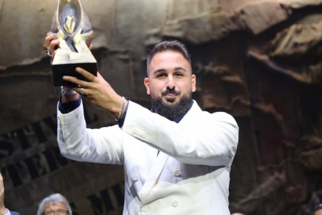 El cantaor Rafa del Calli emociona y se lleva el trofeo más emblemático del flamenco, la Lámpara Minera del Cante de las Minas