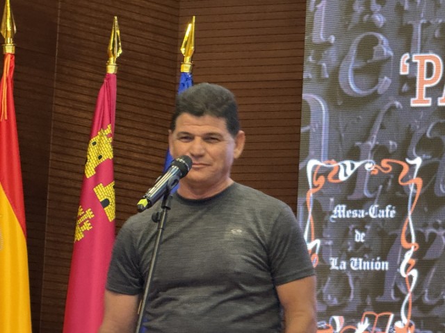 El cubano Papillo triunfa en el certamen del Trovo Pascual García-Mateos de La Unión