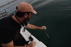 Monitoreo, boyas científicas y banco de especies: la UMU presume de su labor para vigilar y proteger el Mar Menor