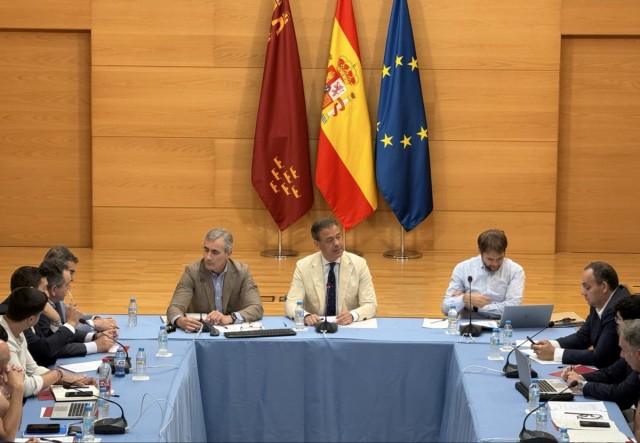 Emergencias activa el Plan de Protección Civil y moviliza 500 agentes en la Región ante las aglomeraciones por el eclipse