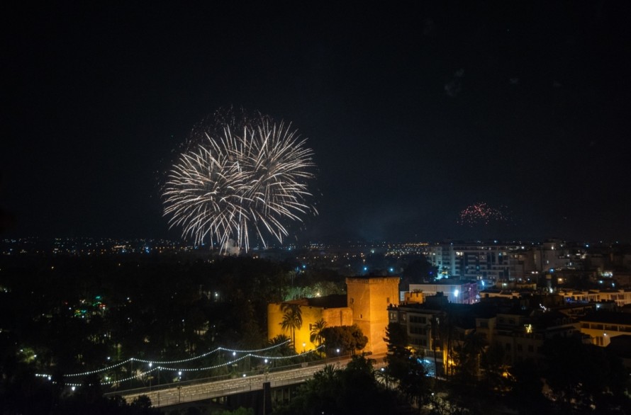 Elche quemará casi tres toneladas de pólvora en la tradicional Nit de l'Albà
