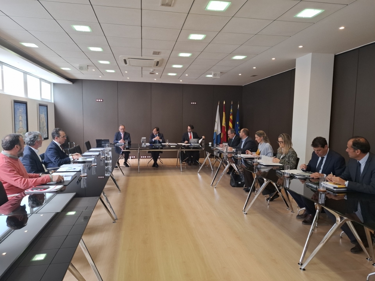 El Puerto de Alicante se 'pone duro' con los conflictos de interés: los consejeros pueden estar obligados a abstenerse tras el 'affaire Regus'