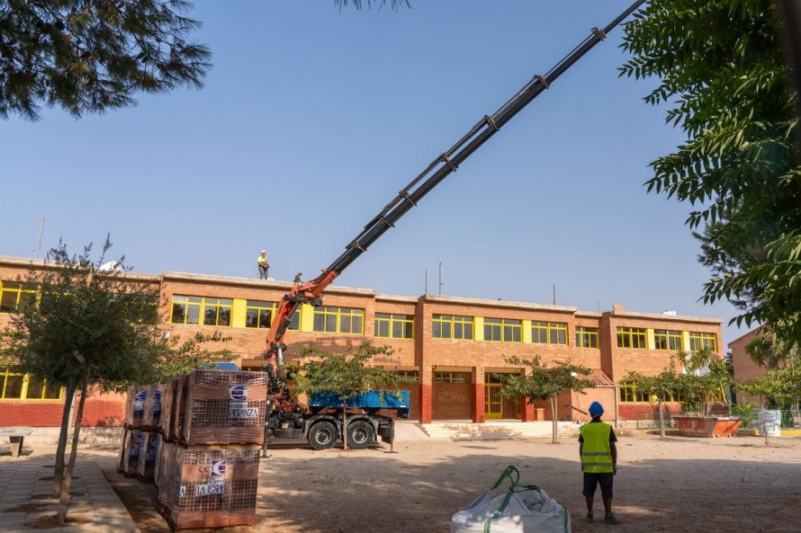 Cartagena moderniza las pistas deportivas de sus colegios y prevé completar el plan en 2027
