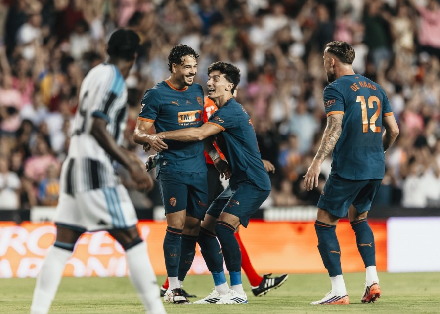 El Valencia CF abre ante el Teruel una semana con los dos últimos ensayos antes de LaLiga