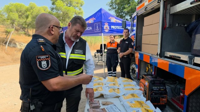 Murcia dota a Protección Civil de generadores, raciones de urgencia y un vehículo para emergencias complejas