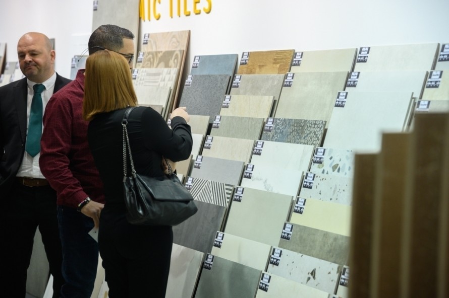 Las importaciones de azulejo de la India se desinflan en la UE y dan un respiro a las dificultades de la industria de Castellón