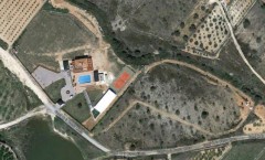 Dos casas rurales, un restaurante y una zona de eventos: proyectan en Alcalà un complejo turístico de 9.500 m²