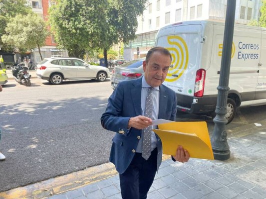 Zorío denuncia prevaricación por las negociaciones entre Valencia CF y Ayuntamiento por concertar condiciones de un contrato urbanístico 