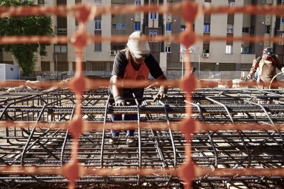 La producción del sector de la construcción cae un 8,5% en junio y suma seis meses de retrocesos