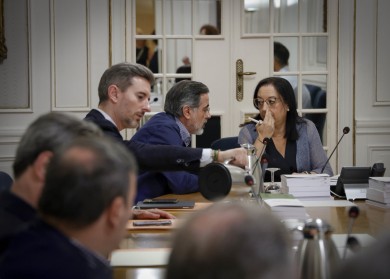 Presidencia de Les Corts 'pasa' de convocar a los medios de comunicación a la Junta de Síndics
