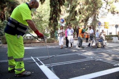 Finaliza la instalación de asfalto fonoabsorbente en Marqués del Túria, que se extenderá a otras grandes vías