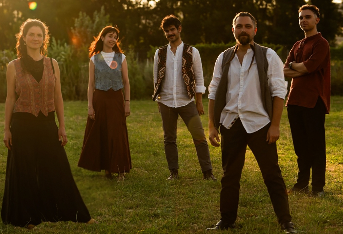 La formación turolense Hidenisi Klezmer Balkan. - La formación turolense Hidenisi Klezmer Balkan.