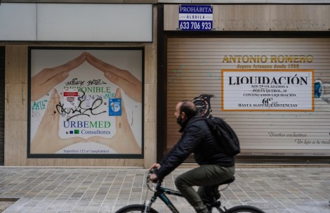 Valencia adelgaza su red comercial: pierde cerca de 500 negocios en un año y da paso a nuevos formatos