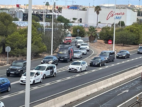 La Cámara de Orihuela se suma a Torrevieja y exige el desdoblamiento de la N-332