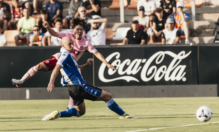 El Valencia CF pone fin a la pretemporada con una victoria ante el Hércules