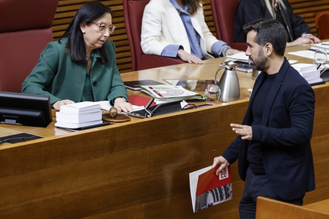 El PSPV denuncia ante la Mesa de Les Corts la 