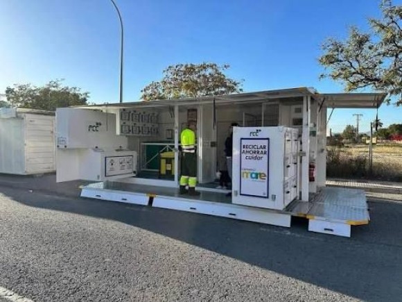 El Campello bonificará la tasa de residuos a quienes usen ecoparques móviles y contenedores orgánicos