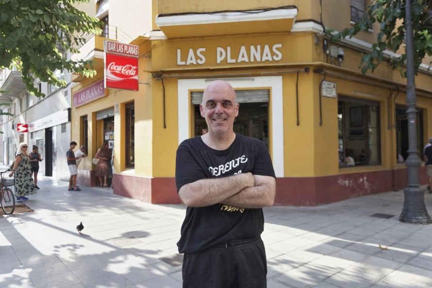 Tres generaciones y casi 80 años tras la barra: el Bar Las Planas, templo del almuerzo en el Grau de Castelló