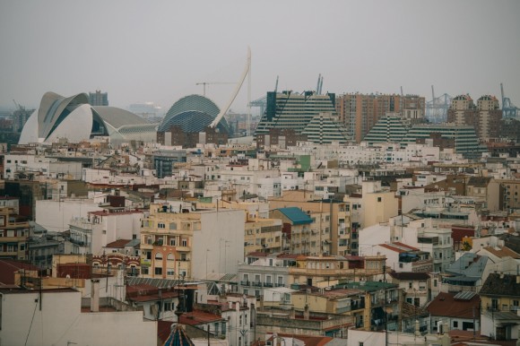 ¿En qué distritos están los pisos más grandes y más pequeños de València? Así varían los metros según la zona