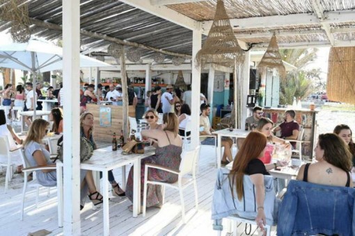 Castellón reduce el paro en 531 personas en junio con el arranque de la temporada turística