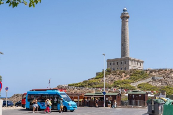 Cabo de Pop arranca con música, mar y una lanzadera gratis para evitar el colapso de Cabo de Palos