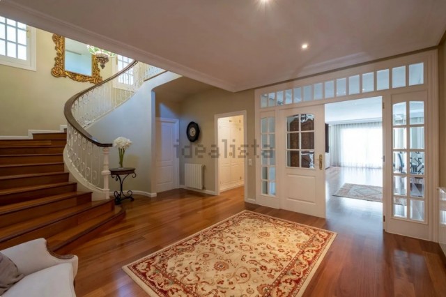 El chalet de 1,1 millones que se ha convertido en el objeto de deseo inmobiliario del verano en la Región