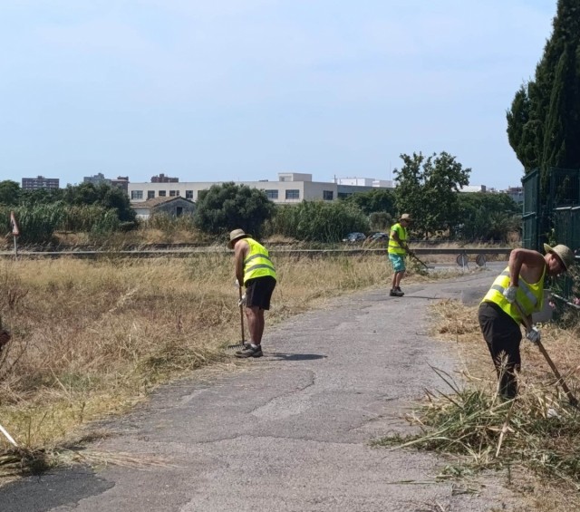Castelló mejora sus caminos rurales durante el verano gracias al programa de empleo agrario