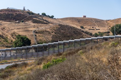 Marruecos detiene a casi 300 personas por intentar cruzar de forma irregular a Ceuta