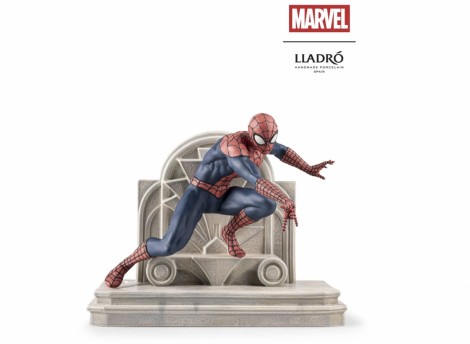 Lladró lanza una edición limitada de 'Spider-Man™', icono de la cultura contemporánea