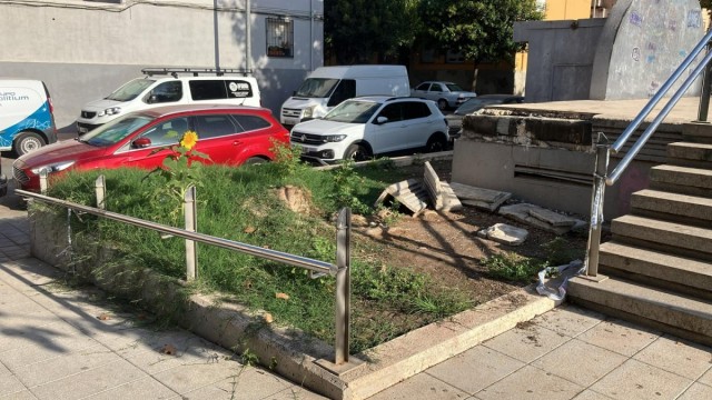 EU Podem exige reparaciones en la plaza de Ciudad de Asís de Alicante