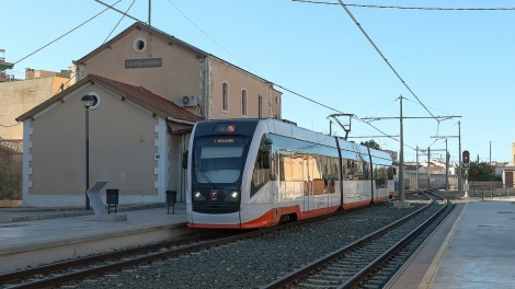 Muere una persona arrollada en un cruce del Tram entre Creueta y la Vila Joiosa