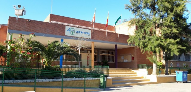 San Vicente elabora un estudio sobre la situación térmica de sus doce colegios para mejorar su confort