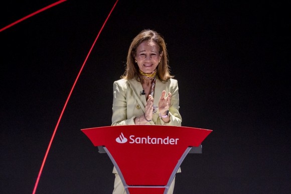 Un Banco Santander en máximos históricos en bolsa hace añicos las previsiones de los analistas