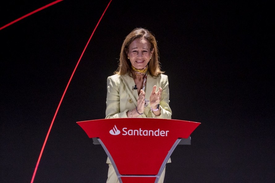 Un Banco Santander en máximos históricos en bolsa hace añicos las previsiones de los analistas