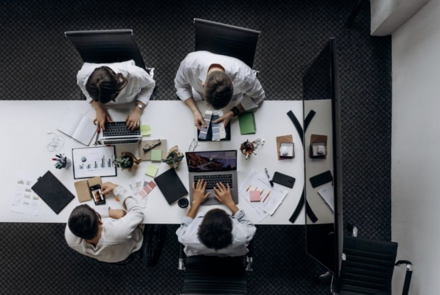 El 11,4% de las empresas españolas ya utiliza inteligencia artificial, según el Observatorio de Tecnología