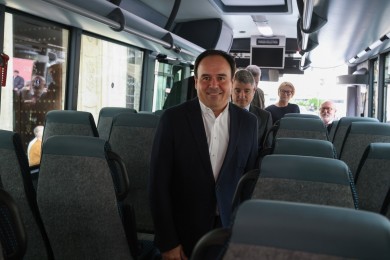 El Tribunal de Contratos anula la adjudicación directa a Avanza del servicio de autobús entre Torrevieja y Alicante