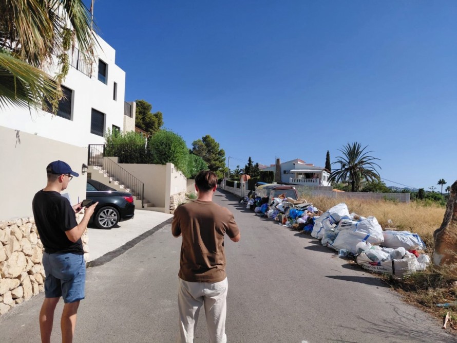 Calp insta a la concesionaria de la basura a normalizar el servicio tras la anulación de la huelga