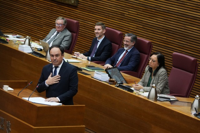 Gobierno y Generalitat inician negociaciones para solucionar las discrepancias sobre la segunda ley de simplificación