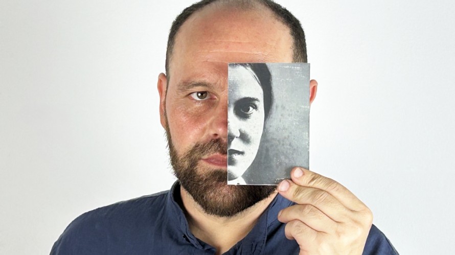 Esculturas, instalaciones, fotografía y vídeo: el artista castellonense Alejandro Mañas expone en Chile
