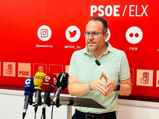 El PSOE de Elche califica de “hachazo” para familias y jóvenes la subida del 7% de la vivienda protegida del Consell