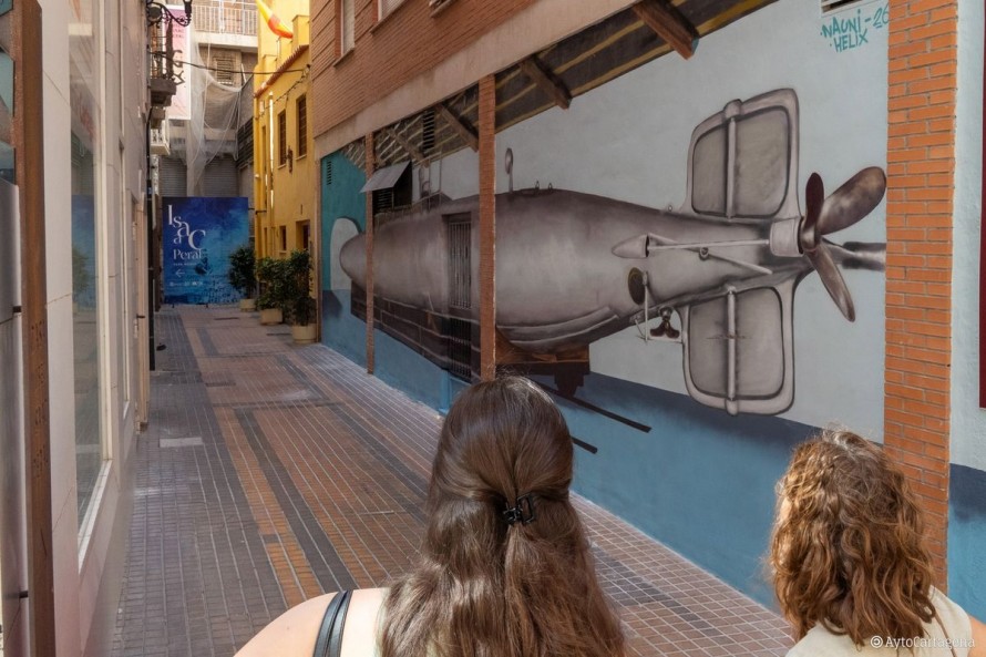 La casa de Isaac Peral ya se puede visitar desde el nuevo mural del Callejón de Zorrilla