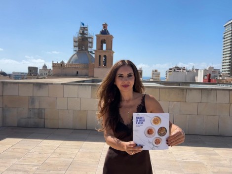 Alicante promociona la oferta culinaria local con la publicación de la guía 'Alicante, de barra y mesa'