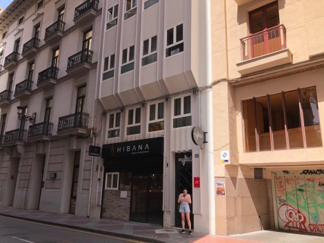 MyFlats sigue en expansión en Alicante: transforma un edificio de oficinas en bloque turístico y suma 14